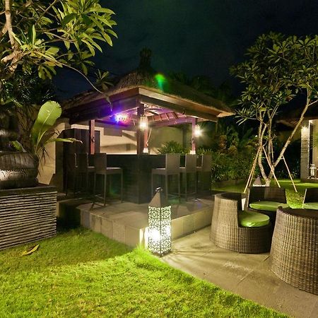 Villa Mahkota Seminyak  Ngoại thất bức ảnh