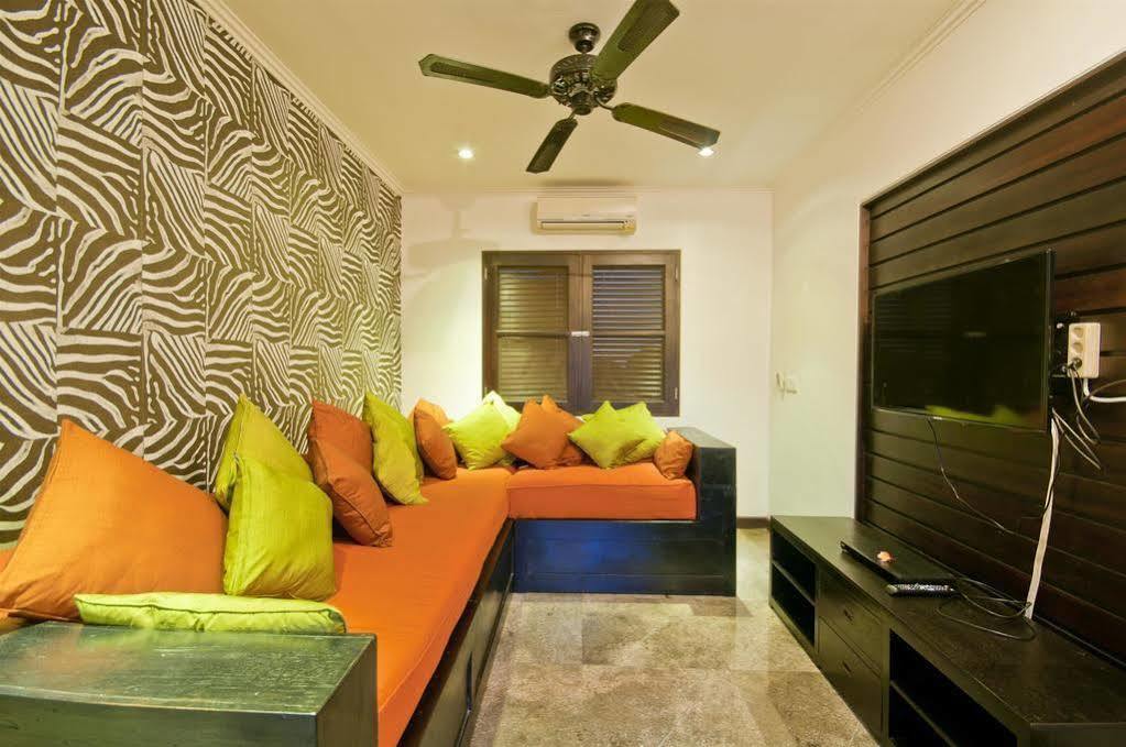 Villa Mahkota Seminyak  Ngoại thất bức ảnh